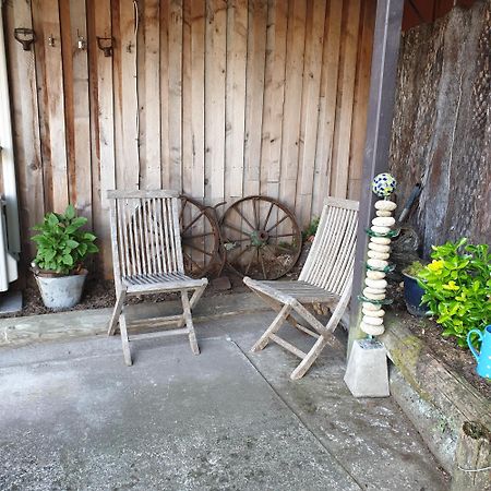 The Redbarn Villa Turangi Bagian luar foto