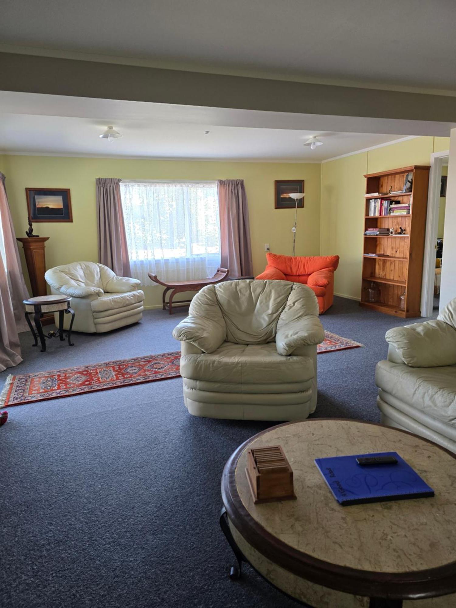The Redbarn Villa Turangi Bagian luar foto