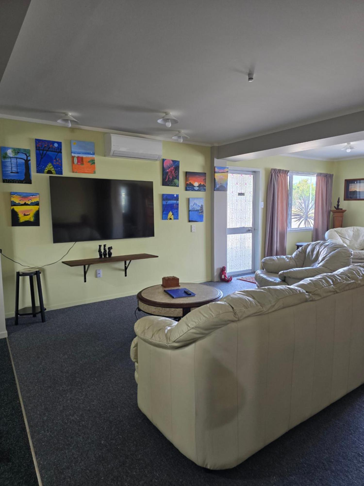 The Redbarn Villa Turangi Bagian luar foto