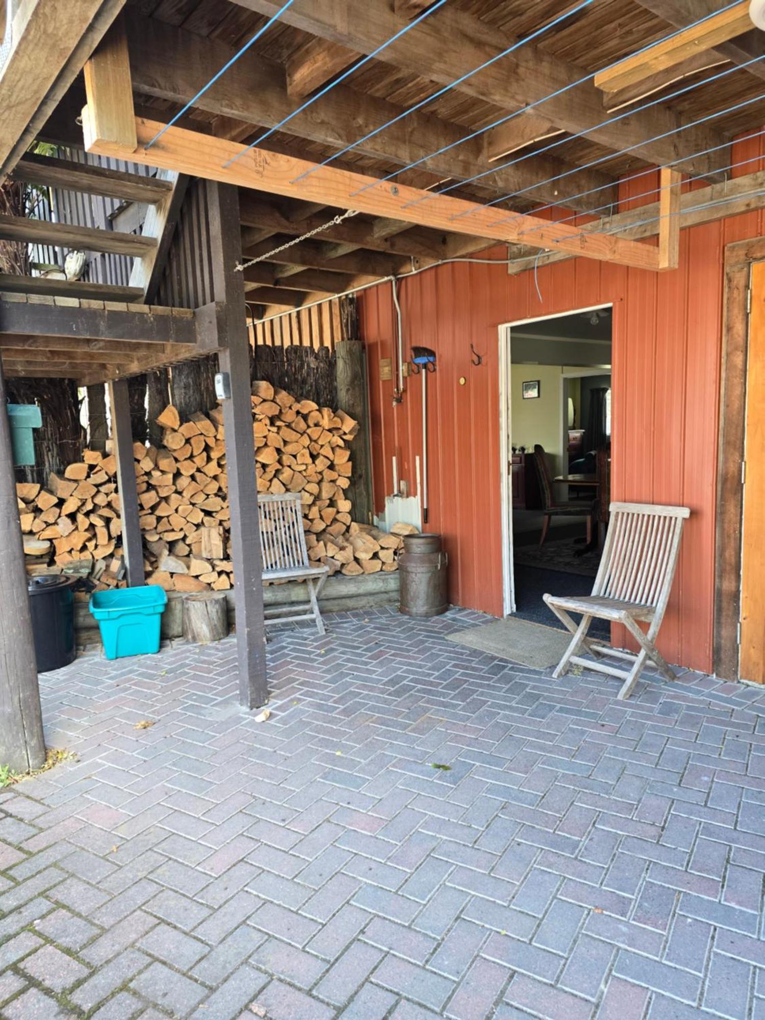 The Redbarn Villa Turangi Bagian luar foto